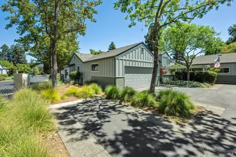 Exterior - 18103 Vassar Ct, Sonoma, CA 95476 photo 8 of 9