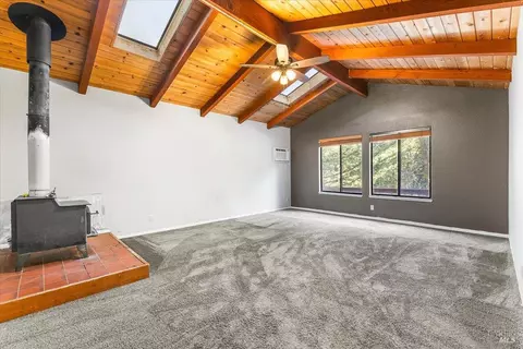 Living - 25042 Robin Pl, Willits, CA 95490 photo 1 of 8