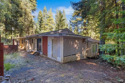 Exterior - 25042 Robin Pl, Willits, CA 95490 photo 9 of 9