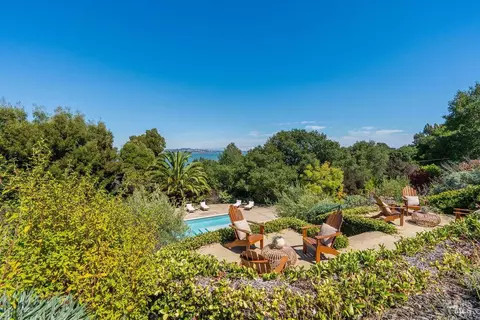 Exterior - 90 Taylor Rd, Tiburon, CA 94920 photo 11 of 14