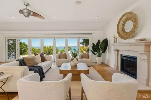 Living - 90 Taylor Rd, Tiburon, CA 94920 photo 2 of 3