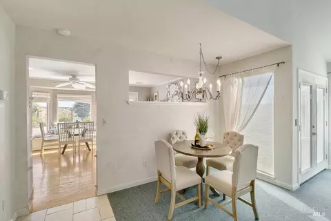 Dining - 108 James River Rd, Vallejo, CA 94591 photo 2 of 3