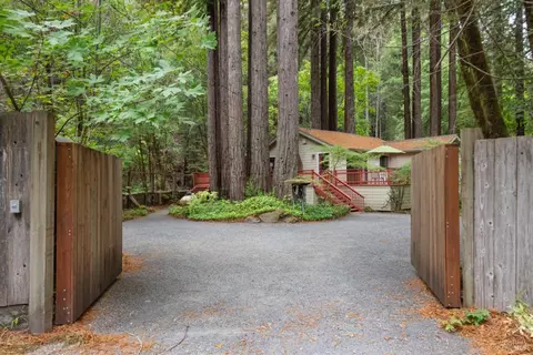 7600 Bohemian Hwy, Occidental, CA 95465
