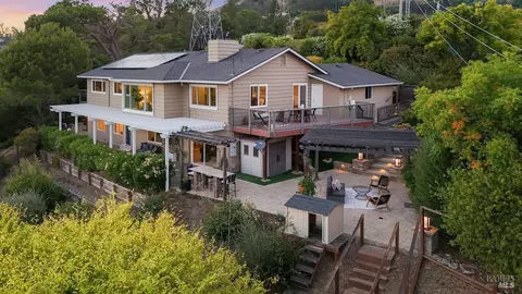 15 Junipero Serra Ave, San Rafael, CA 94901