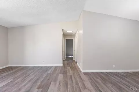 Entry Way - 987 Daniel St, Fairfield, CA 94533 photo 1 of 2