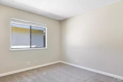 Bedroom - 987 Daniel St, Fairfield, CA 94533 photo 1 of 3