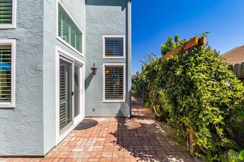 Exterior - 509 Solano Dr, Benicia, CA 94510 photo 17 of 20
