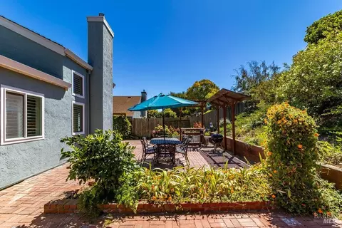 Exterior - 509 Solano Dr, Benicia, CA 94510 photo 15 of 20