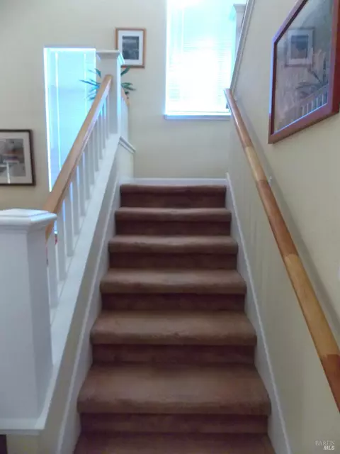 Entry Way - 1349 Golf Course Dr, Windsor, CA 95492 photo 1 of 4