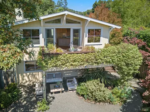 274 Manor Dr, Mill Valley, CA 94941