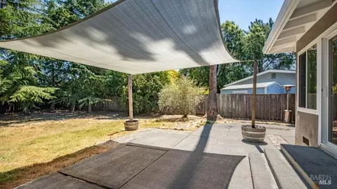 Exterior - 85 Clausing Ct, Novato, CA 94945 photo 3 of 11