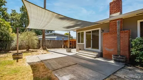 Exterior - 85 Clausing Ct, Novato, CA 94945 photo 6 of 11