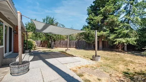 Exterior - 85 Clausing Ct, Novato, CA 94945 photo 4 of 11