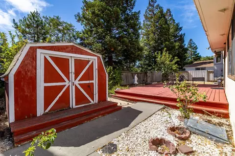 Exterior - 367 Darley Dr, Vallejo, CA 94591 photo 5 of 8
