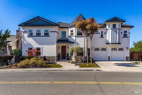 144 W N St, Benicia, CA 94510
