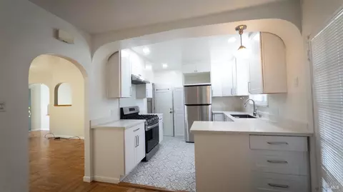 Kitchen - 28 D St, Vallejo, CA 94590 photo 4 of 6