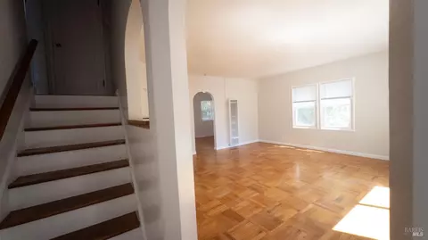 Living - 28 D St, Vallejo, CA 94590 photo 3 of 5