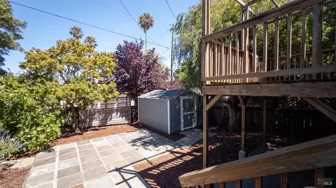 Exterior - 28 D St, Vallejo, CA 94590 photo 9 of 10