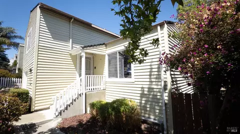 Other - 28 D St, Vallejo, CA 94590 photo 1 of 9
