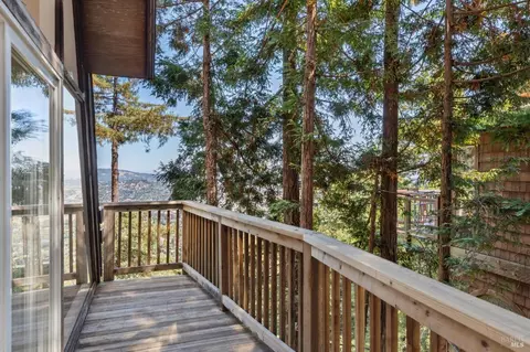 Exterior - 404 Summit Dr, Corte Madera, CA 94925 photo 2 of 16