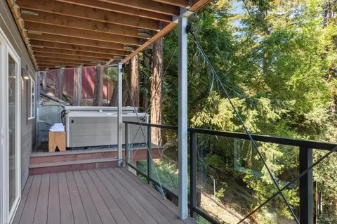 Exterior - 404 Summit Dr, Corte Madera, CA 94925 photo 13 of 16