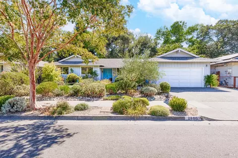 2880 Creekside Rd, Santa Rosa, CA 95405