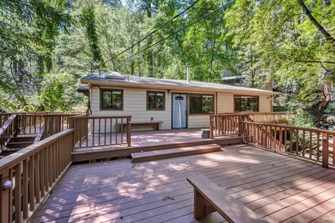 17097 Dogwood Way, Middletown, CA 95461