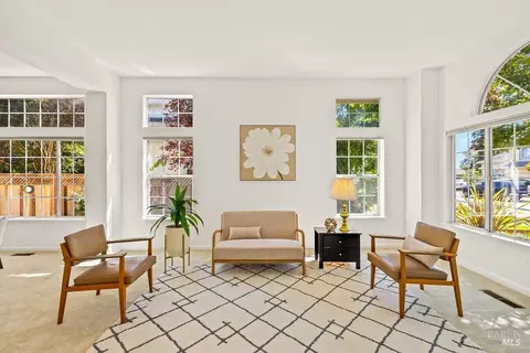 Living - 8616 Planetree Dr, Windsor, CA 95492 photo 1 of 9