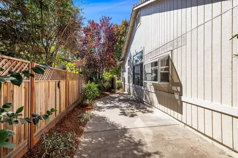 Exterior - 8616 Planetree Dr, Windsor, CA 95492 photo 4 of 20