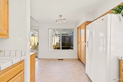 Other - 8616 Planetree Dr, Windsor, CA 95492 photo 8 of 15