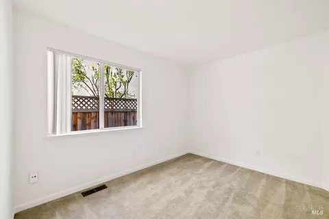 Bedroom - 8616 Planetree Dr, Windsor, CA 95492 photo 1 of 4