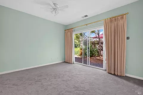 Bedroom - 849 Patti Page Ct, Windsor, CA 95492 photo 6 of 7