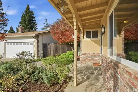 220 Cedar Cir, Healdsburg, CA 95448 photo 26