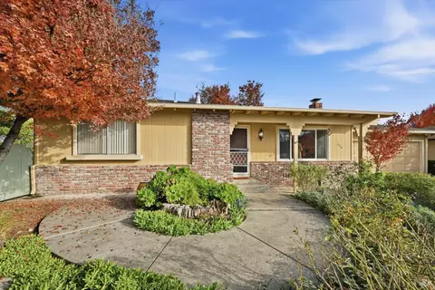 220 Cedar Cir, Healdsburg, CA 95448 photo 25