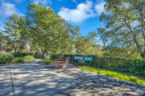 220 Cedar Cir, Healdsburg, CA 95448 photo 32
