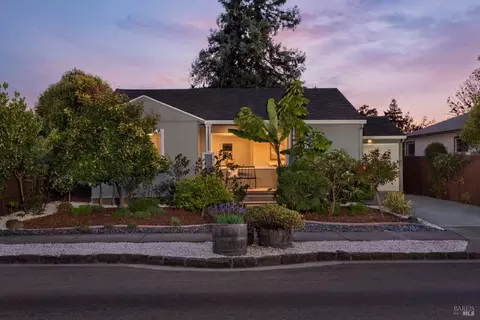 114 Payran St, Petaluma, CA 94952