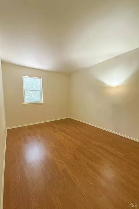 Bedroom - 1724 Lockwood Dr, Ukiah, CA 95482 photo 2 of 2