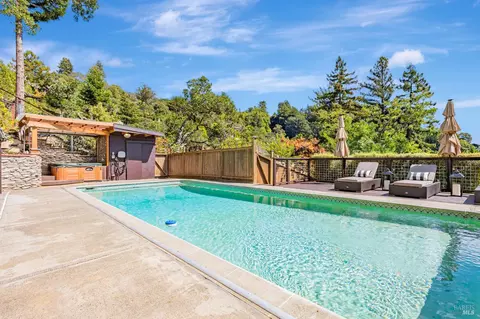 Exterior - 47 Coronet Ave, Mill Valley, CA 94941 photo 7 of 9