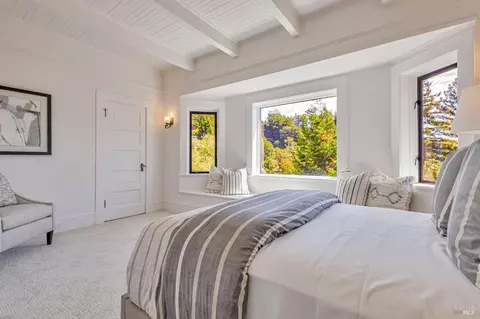 Bedroom - 47 Coronet Ave, Mill Valley, CA 94941 photo 1 of 8