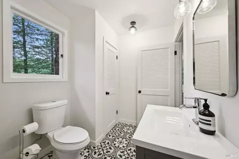 4 Wainwright Pl, Mill Valley, CA 94941 photo 8
