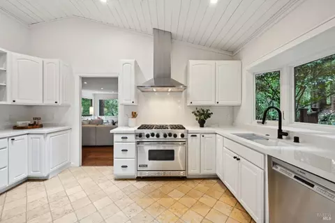 4 Wainwright Pl, Mill Valley, CA 94941 photo 12