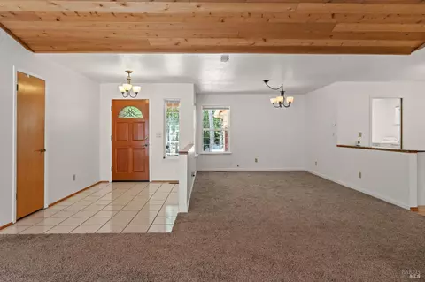 1885 Clover Dr, Willits, CA 95490 photo 3