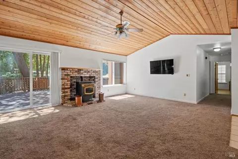 1885 Clover Dr, Willits, CA 95490 photo 8
