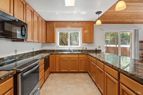 1885 Clover Dr, Willits, CA 95490 photo 10