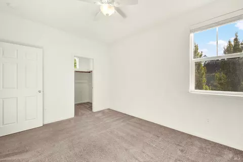 Bedroom - 314 Fruitvale Rd, Vacaville, CA 95688 photo 5 of 14