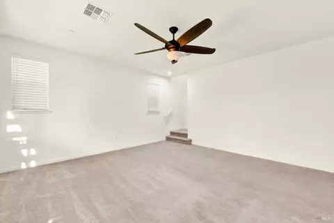 Living - 314 Fruitvale Rd, Vacaville, CA 95688 photo 6 of 10