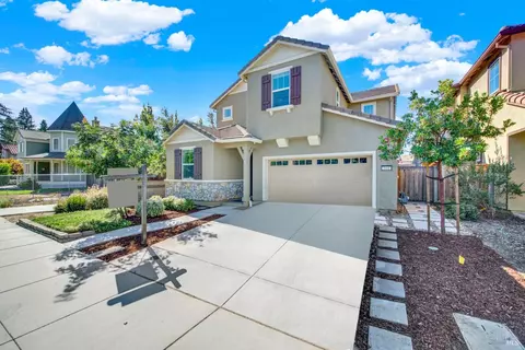 Exterior - 314 Fruitvale Rd, Vacaville, CA 95688 photo 13 of 33