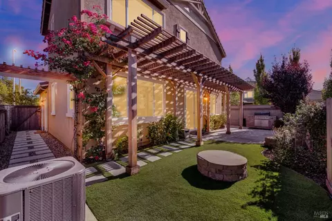 Exterior - 314 Fruitvale Rd, Vacaville, CA 95688 photo 33 of 33