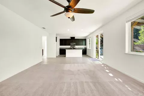 Living - 314 Fruitvale Rd, Vacaville, CA 95688 photo 8 of 10