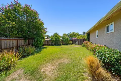 Exterior - 159 Dodge Ct, Napa, CA 94558 photo 11 of 13
